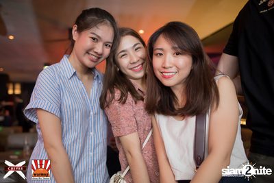 Slot Machine x Ink Waruntorn ที่ วอร์ม อัพ คาเฟ่ เชียงใหม่ — photo 174