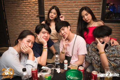Atom Chanakan at 20Something Bar — photo 18