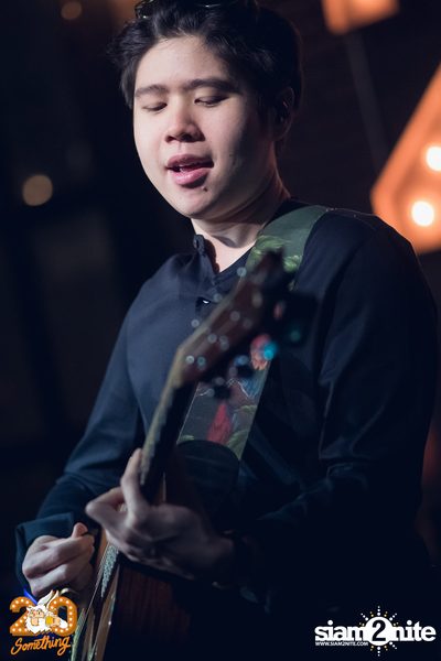 Atom Chanakan at 20Something Bar — photo 35