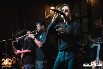 Atom Chanakan at 20Something Bar — photo 65