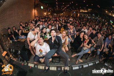 Atom Chanakan at 20Something Bar — photo 80