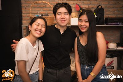 Atom Chanakan at 20Something Bar — photo 87