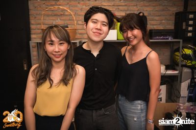 Atom Chanakan at 20Something Bar — photo 88