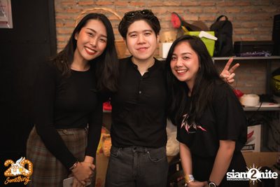 Atom Chanakan at 20Something Bar — photo 96