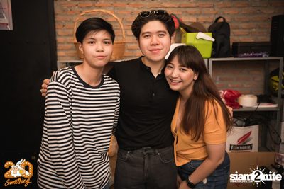 Atom Chanakan at 20Something Bar — photo 98