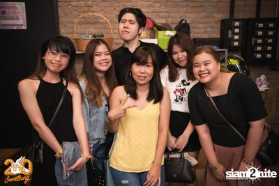Atom Chanakan at 20Something Bar — photo 111