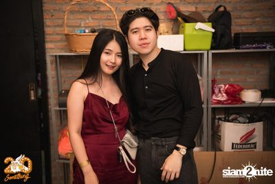 Atom Chanakan at 20Something Bar — photo 112