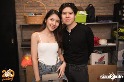 Atom Chanakan at 20Something Bar — photo 115