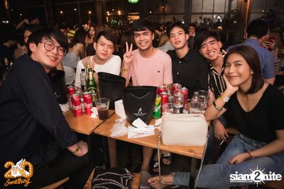 Atom Chanakan at 20Something Bar — photo 122