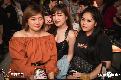 Polycat Live ที่ ฟรีคบาร์ — photo 11