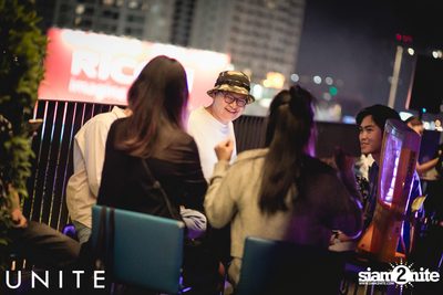 UNITE at K-PUB YG Republique (Album 1) — photo 13