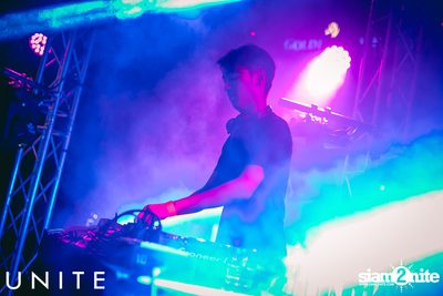 UNITE at K-PUB YG Republique (Album 1) — photo 19