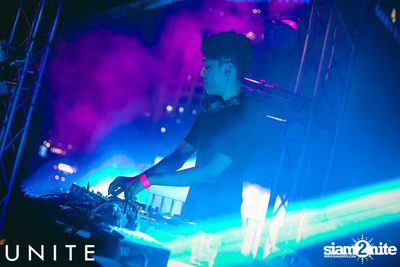 UNITE at K-PUB YG Republique (Album 1) — photo 20
