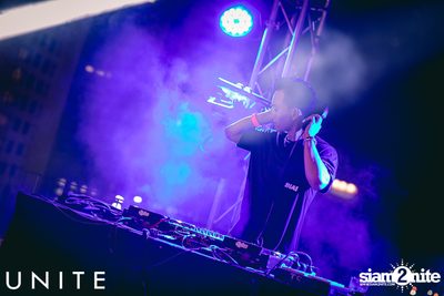 UNITE at K-PUB YG Republique (Album 1) — photo 27