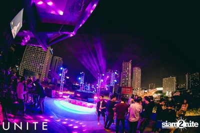 UNITE at K-PUB YG Republique (Album 1) — photo 75