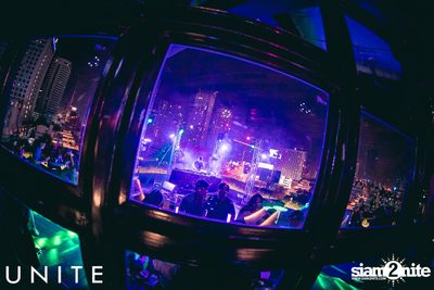 UNITE at K-PUB YG Republique (Album 1) — photo 98