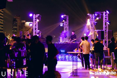 UNITE at K-PUB YG Republique (Album 2) — photo 5