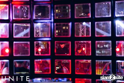 UNITE at K-PUB YG Republique (Album 2) — photo 10