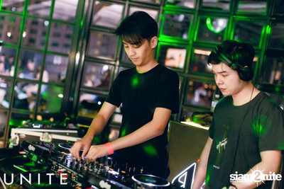 UNITE at K-PUB YG Republique (Album 2) — photo 35