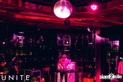 UNITE at K-PUB YG Republique (Album 2) — photo 36