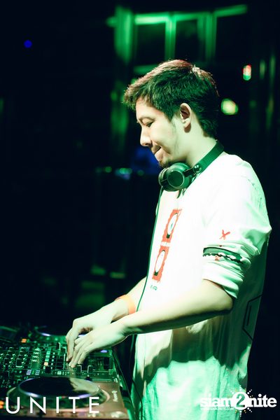 UNITE at K-PUB YG Republique (Album 2) — photo 47