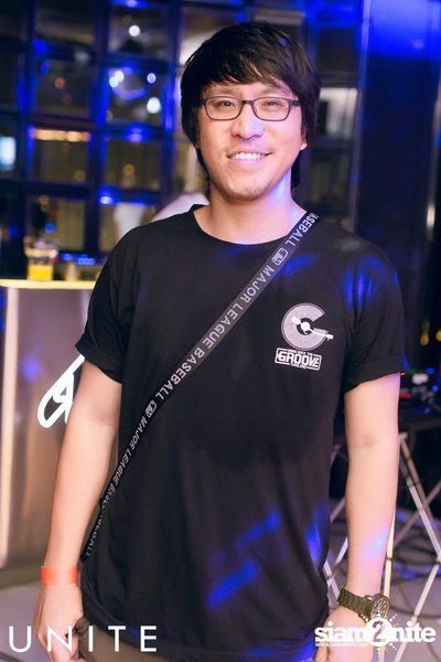 UNITE at K-PUB YG Republique (Album 2) — photo 57