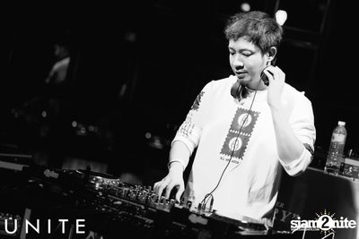 UNITE at K-PUB YG Republique (Album 2) — photo 66