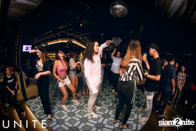 UNITE at K-PUB YG Republique (Album 2) — photo 76
