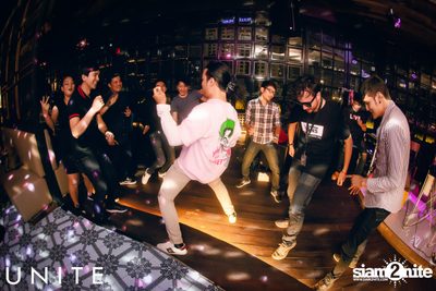 UNITE at K-PUB YG Republique (Album 2) — photo 80