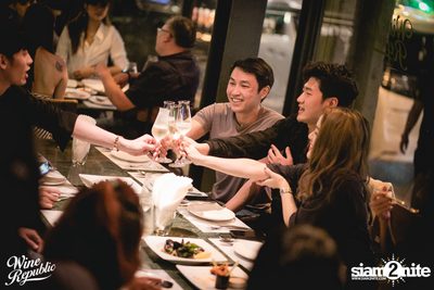 Oat Pramote at Wine Republic — photo 57