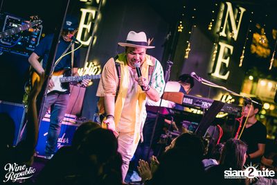 Oat Pramote at Wine Republic — photo 82