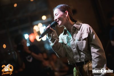 Monik x Wan Yai at 20Something Bar — photo 40