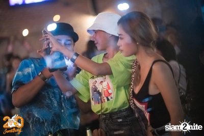 Monik x Wan Yai at 20Something Bar — photo 94