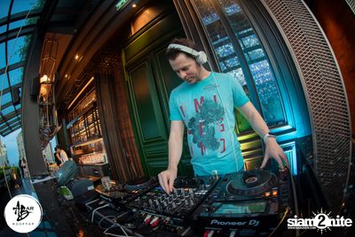 Bargrooves at ABar Rooftop — photo 16