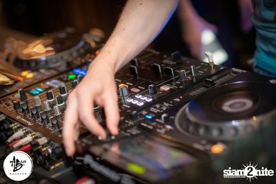 Bargrooves at ABar Rooftop — photo 52