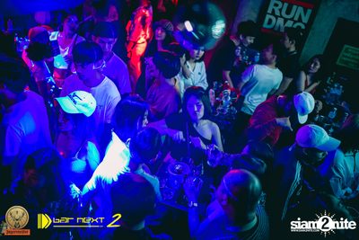 White & Party Party ที่ บาร์ เน็กซ์ ดอร์ — photo 48