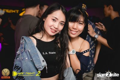 White & Party Party ที่ บาร์ เน็กซ์ ดอร์ — photo 69