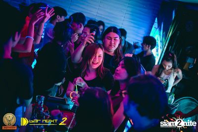 White & Party Party ที่ บาร์ เน็กซ์ ดอร์ — photo 88