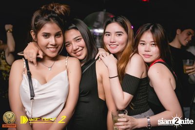 White & Party Party ที่ บาร์ เน็กซ์ ดอร์ — photo 109