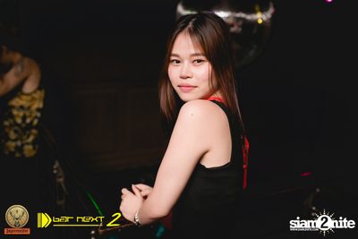 White & Party Party ที่ บาร์ เน็กซ์ ดอร์ — photo 111