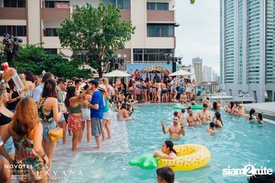 Havana Social Pool Party ที่ โนโวเทล กรุงเทพ สุขุมวิท — photo 171