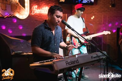 Pancake at 20Something Bar — photo 4