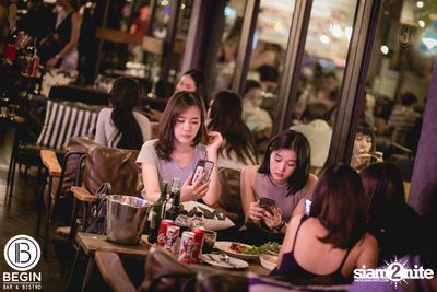 Federbräu นำเสนอ Smoothness Society กับ Atom ที่ บีกิน บาร์ — photo 17