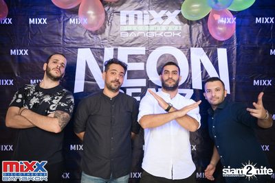 Neon BeatZ Party at MIXX Bangkok — photo 11
