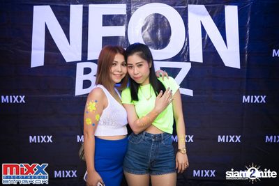 Neon BeatZ Party at MIXX Bangkok — photo 16