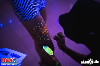 Neon BeatZ Party at MIXX Bangkok — photo 30