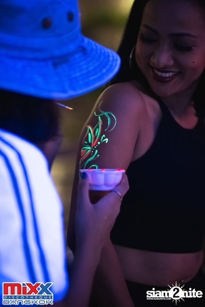 Neon BeatZ Party at MIXX Bangkok — photo 53