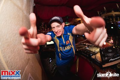 Neon BeatZ Party at MIXX Bangkok — photo 59