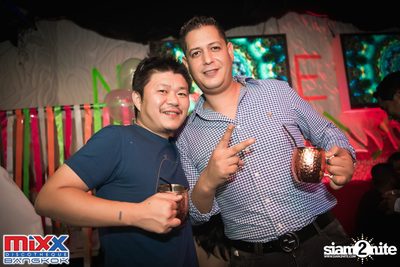 Neon BeatZ Party at MIXX Bangkok — photo 63