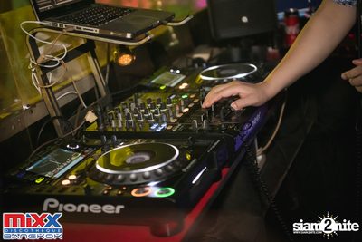 Neon BeatZ Party at MIXX Bangkok — photo 72